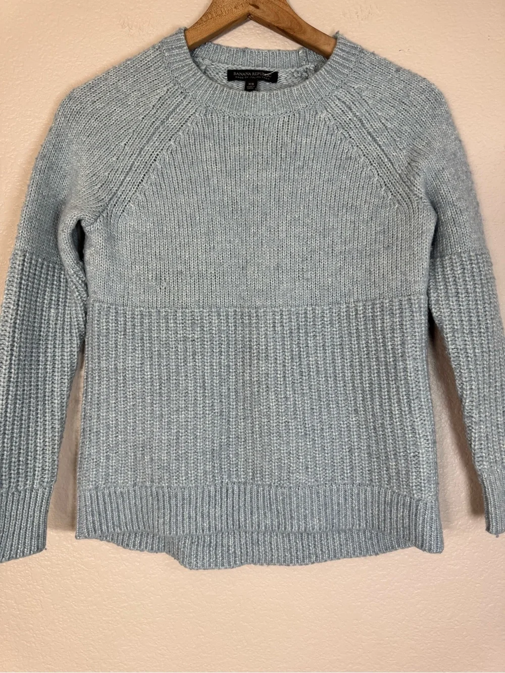 Banana Republic Italian Yarn Wool Knit Sweater Light Blue size XS